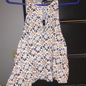 Wet Seal Key Hole halter tank top